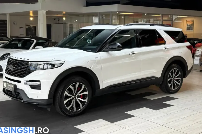 Ford Explorer din 2023 cu 69.385 km - oferta FOR242945 - foto 2
