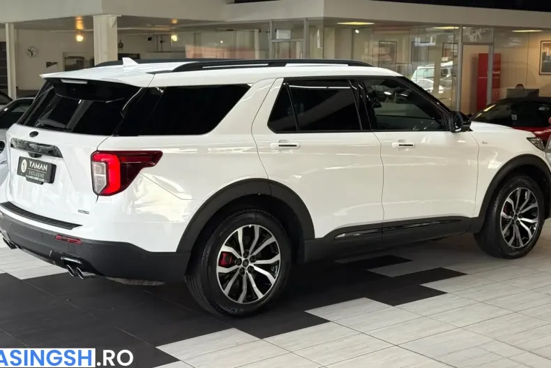 Ford Explorer din 2023 cu 69.385 km - oferta FOR242945 - foto 8