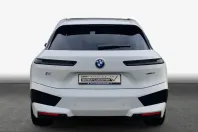 BMW iX din 2023 cu 8.230 km - oferta BMW242947 - foto 4