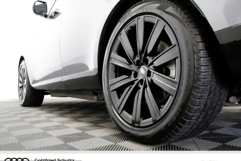 Land Rover Range Rover din 2024 cu 12.145 km - oferta LAN242948 - foto 5