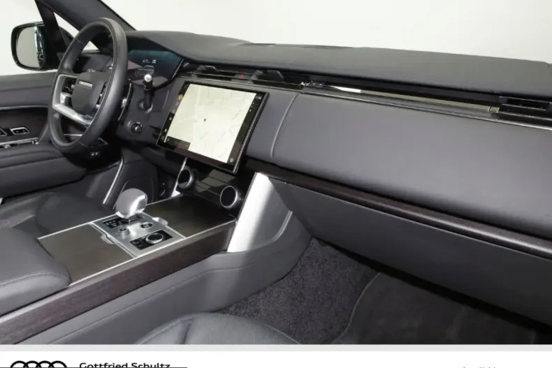 Land Rover Range Rover din 2024 cu 12.145 km - oferta LAN242948 - foto 8