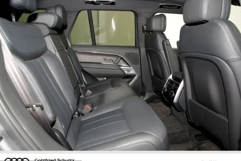 Land Rover Range Rover din 2024 cu 12.145 km - oferta LAN242948 - foto 11