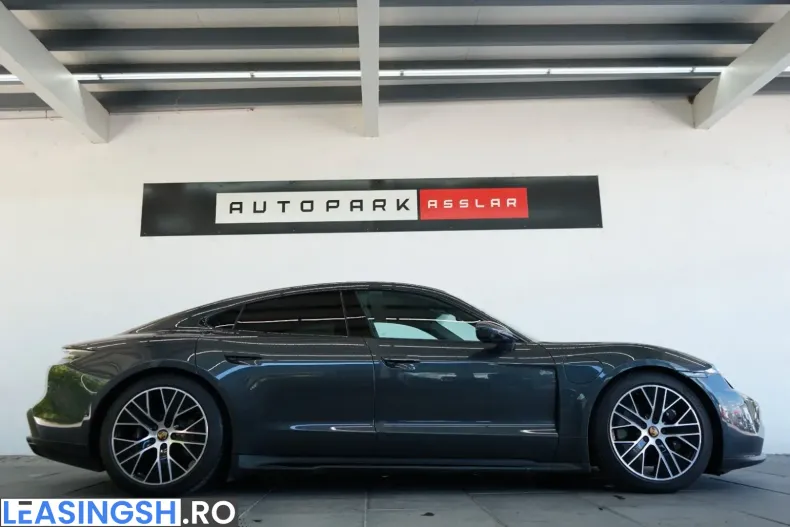 Porsche Taycan din 2023 cu 68.300 km - oferta POR242949 - foto 2