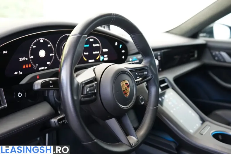 Porsche Taycan din 2023 cu 68.300 km - oferta POR242949 - foto 8