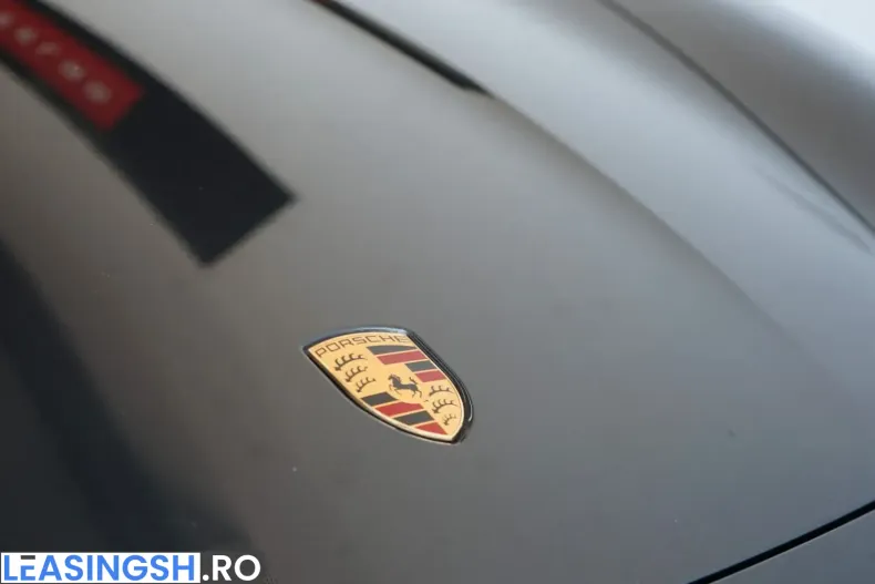 Porsche Taycan din 2023 cu 68.300 km - oferta POR242949 - foto 27