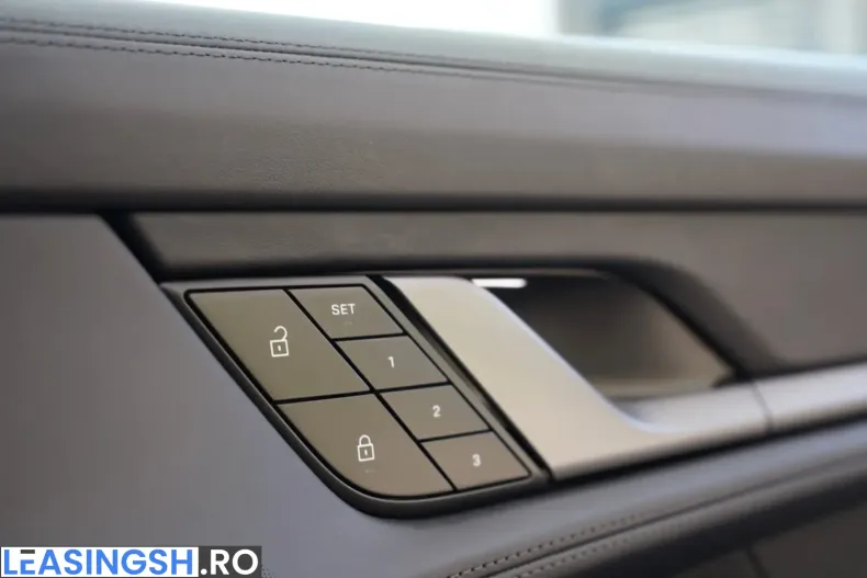 Porsche Taycan din 2023 cu 68.300 km - oferta POR242949 - foto 29