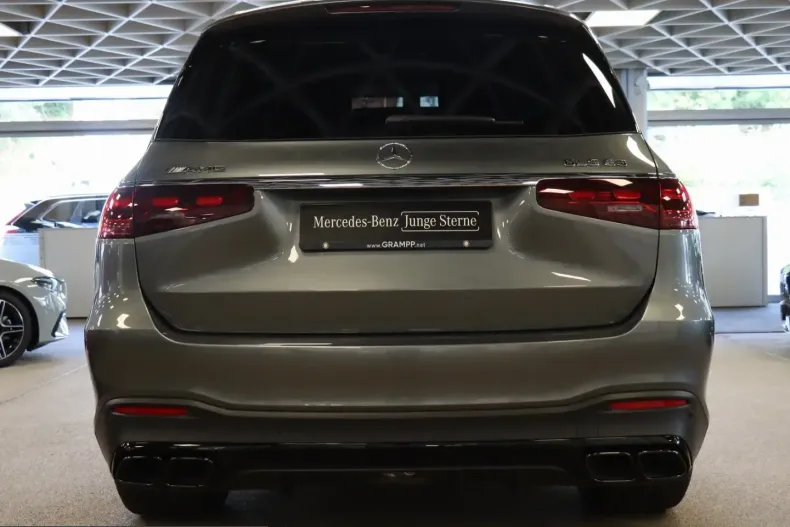 Mercedes-Benz GLS 63 AMG (Clasa GLS) din 2025 cu 5.100 km - oferta MER242953 - foto 4