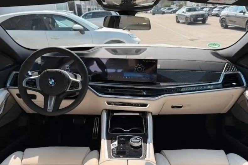 BMW X6 (Seria X) din 2025 cu 5.900 km - oferta BMW242954 - foto 10