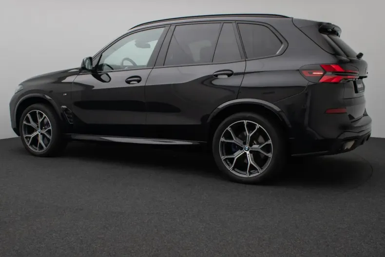 BMW X5 (Seria X) din 2024 cu 30.558 km - oferta BMW242955 - foto 9