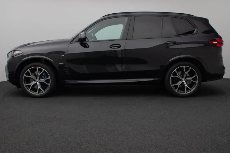 BMW X5 (Seria X) din 2024 cu 30.558 km - oferta BMW242955 - foto 10
