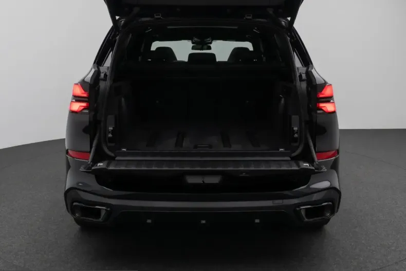 BMW X5 (Seria X) din 2024 cu 30.558 km - oferta BMW242955 - foto 12