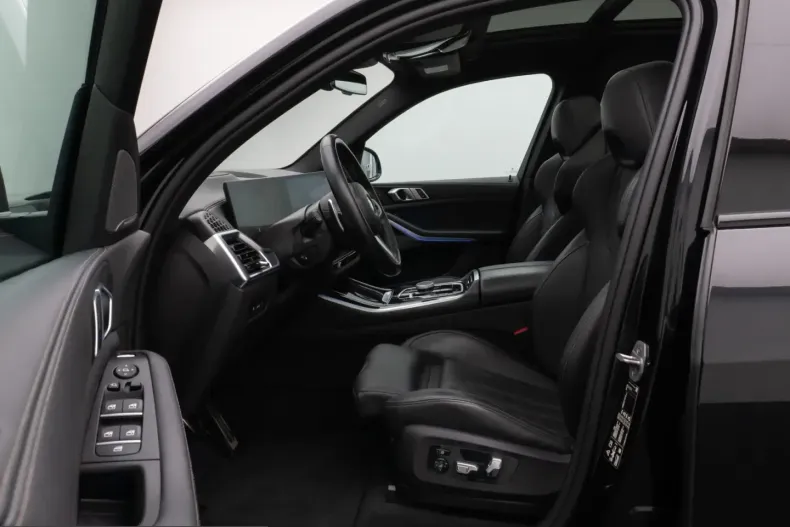 BMW X5 (Seria X) din 2024 cu 30.558 km - oferta BMW242955 - foto 18