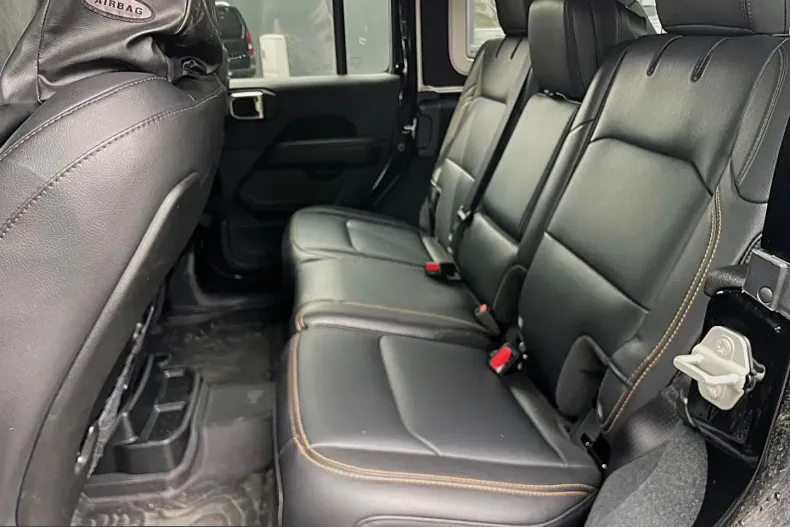 Jeep Wrangler din 2025 cu 9.300 km - oferta JEE242965 - foto 7