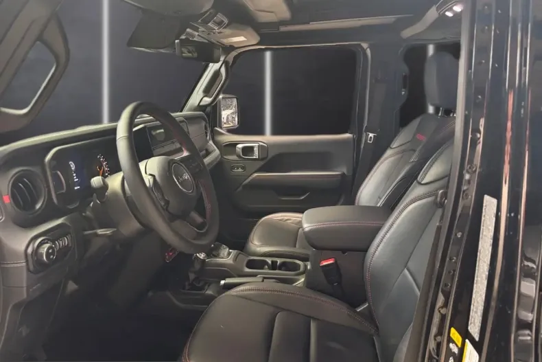Jeep Wrangler din 2024 cu 21.816 km - oferta JEE242966 - foto 11