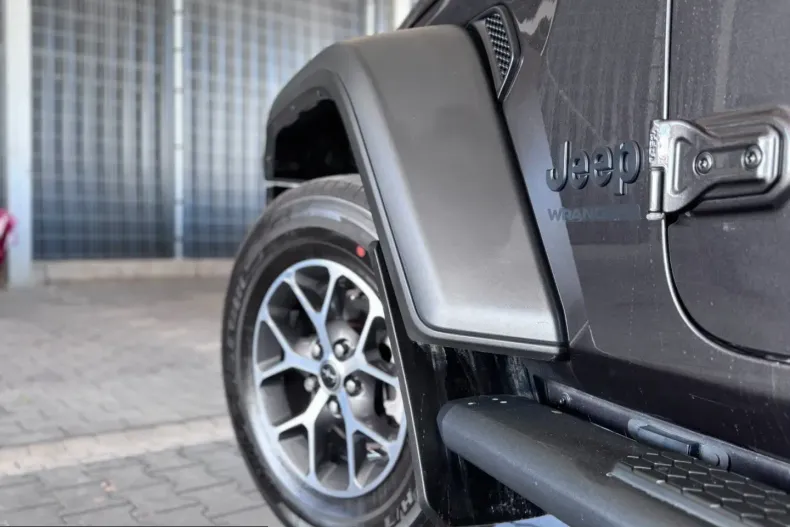 Jeep Wrangler din 2023 cu 51.368 km - oferta JEE242967 - foto 3