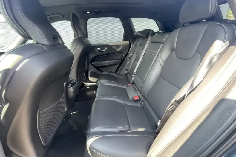 Volvo XC60 din 2021 cu 68.000 km - oferta VOL242971 - foto 16