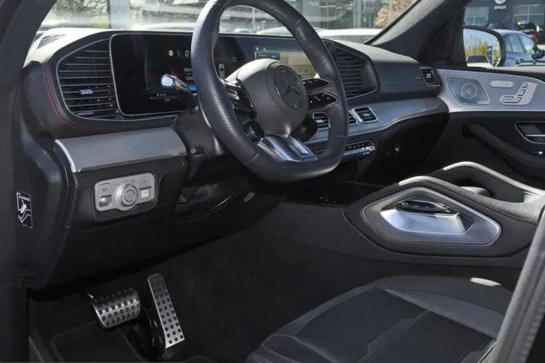 Mercedes-Benz GLE 53 AMG (Clasa GLE) din 2025 cu 11.215 km - oferta MER242977 - foto 7