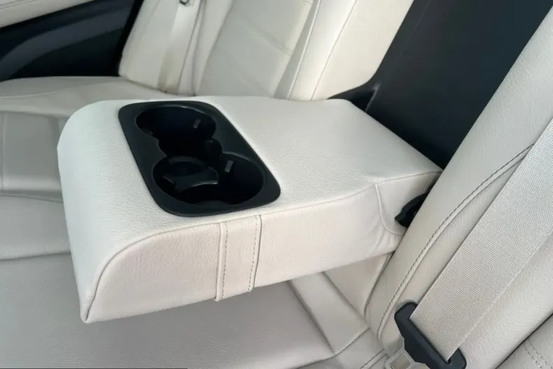 Mercedes-Benz GLE 450 (Clasa GLE) din 2025 cu 29.900 km - oferta MER242982 - foto 26