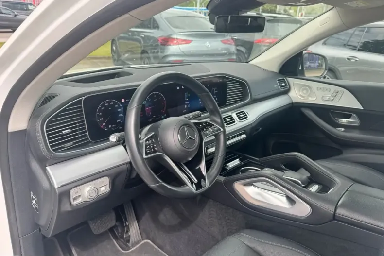 Mercedes-Benz GLE 450 (Clasa GLE) din 2024 cu 43.369 km - oferta MER242985 - foto 9