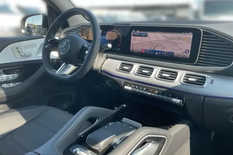 Mercedes-Benz GLE 450 (Clasa GLE) din 2025 cu 42.000 km - oferta MER242993 - foto 10
