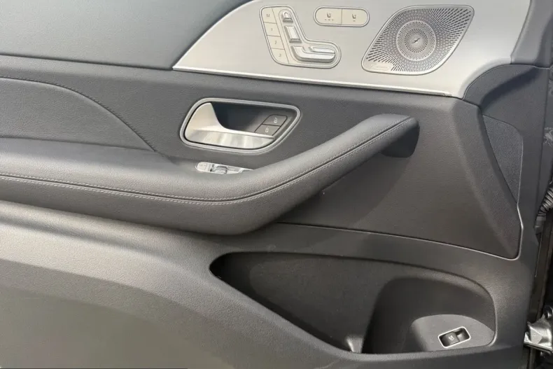 Mercedes-Benz GLE 450 (Clasa GLE) din 2025 cu 9.999 km - oferta MER242994 - foto 13