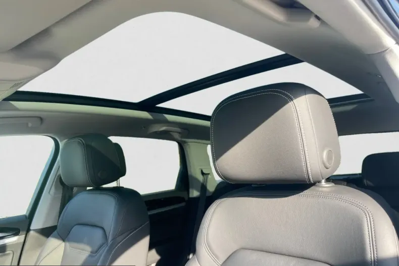 Volkswagen Touareg din 2025 cu 19.060 km - oferta VOL242995 - foto 11
