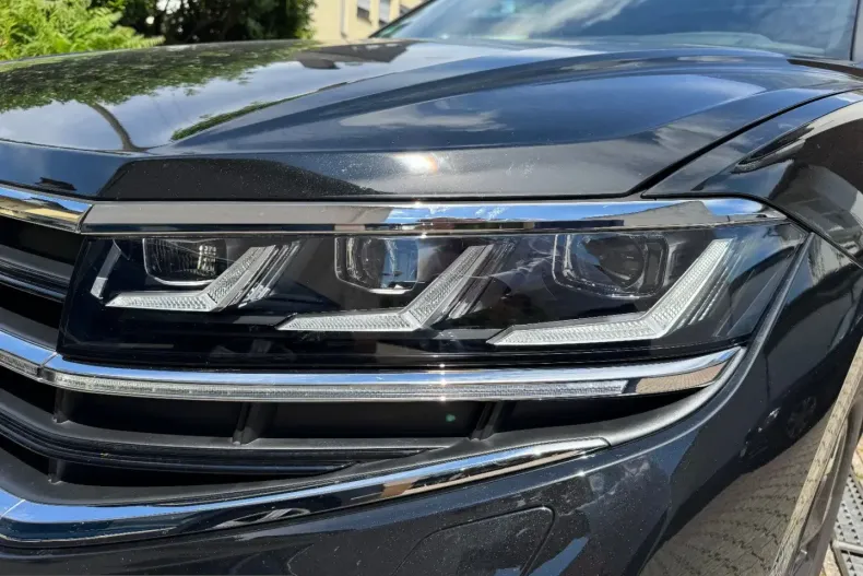 Volkswagen Touareg din 2025 cu 6.679 km - oferta VOL242998 - foto 21