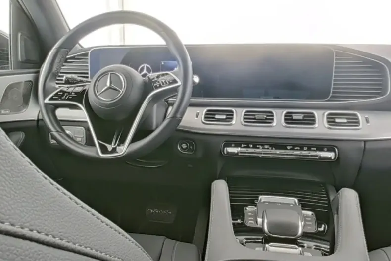 Mercedes-Benz GLE 450 (Clasa GLE) din 2025 cu 22.009 km - oferta MER243011 - foto 6