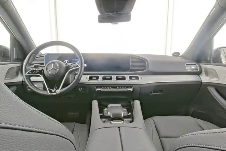 Mercedes-Benz GLE 450 (Clasa GLE) din 2025 cu 22.009 km - oferta MER243011 - foto 7