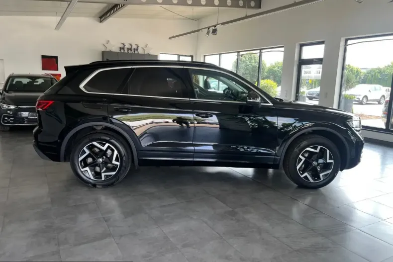 Volkswagen Touareg din 2025 cu 37.300 km - oferta VOL243012 - foto 4