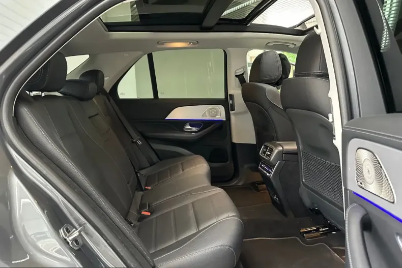 Mercedes-Benz GLE 450 (Clasa GLE) din 2025 cu 7.014 km - oferta MER243014 - foto 14