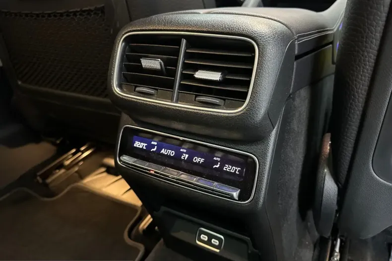 Mercedes-Benz GLE 450 (Clasa GLE) din 2025 cu 7.014 km - oferta MER243014 - foto 15