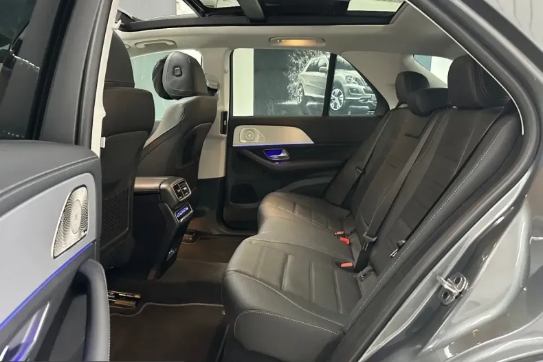 Mercedes-Benz GLE 450 (Clasa GLE) din 2025 cu 7.014 km - oferta MER243014 - foto 17