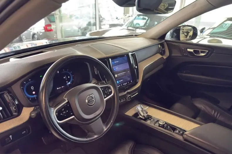 Volvo XC60 din 2021 cu 128.400 km - oferta VOL243021 - foto 15