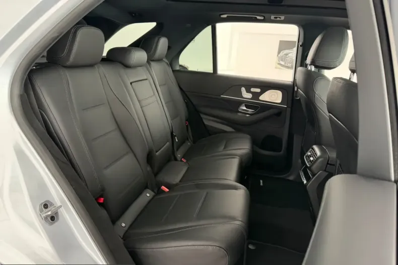 Mercedes-Benz GLE 450 (Clasa GLE) din 2024 cu 45.033 km - oferta MER243023 - foto 10