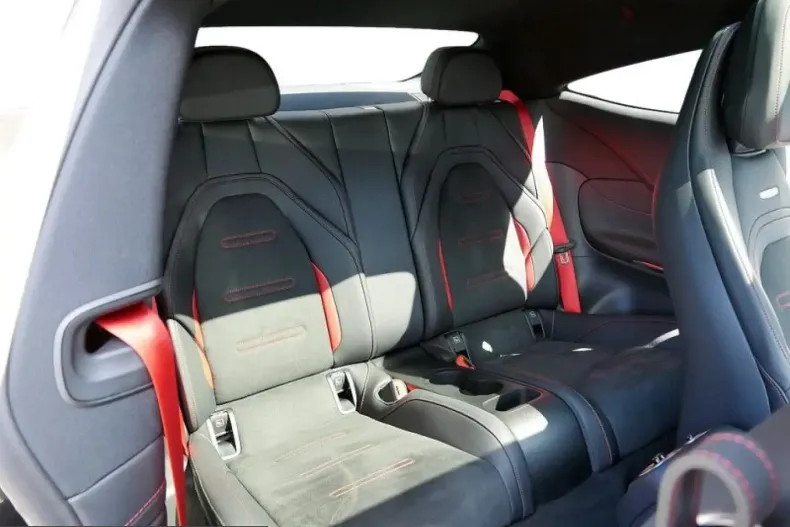 Mercedes-Benz CLE 53 AMG (Clasa CLE) din 2025 cu 38.200 km - oferta MER243032 - foto 7
