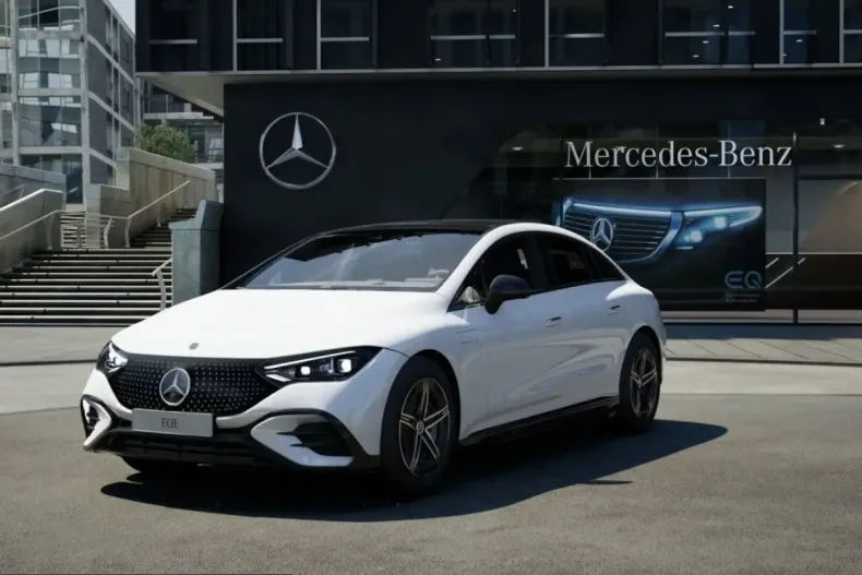 Mercedes-Benz EQE (Clasa E) din 2025 cu 16.805 km - oferta MER243033 - foto 2