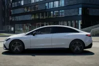 Mercedes-Benz EQE (Clasa E) din 2025 cu 16.805 km - oferta MER243033 - foto 4