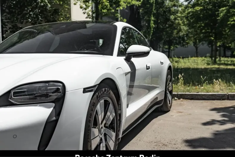 Porsche Taycan din 2023 cu 25.148 km - oferta POR243037 - foto 16