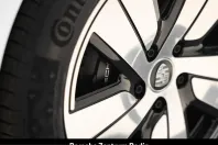 Porsche Taycan din 2023 cu 25.148 km - oferta POR243037 - foto 27
