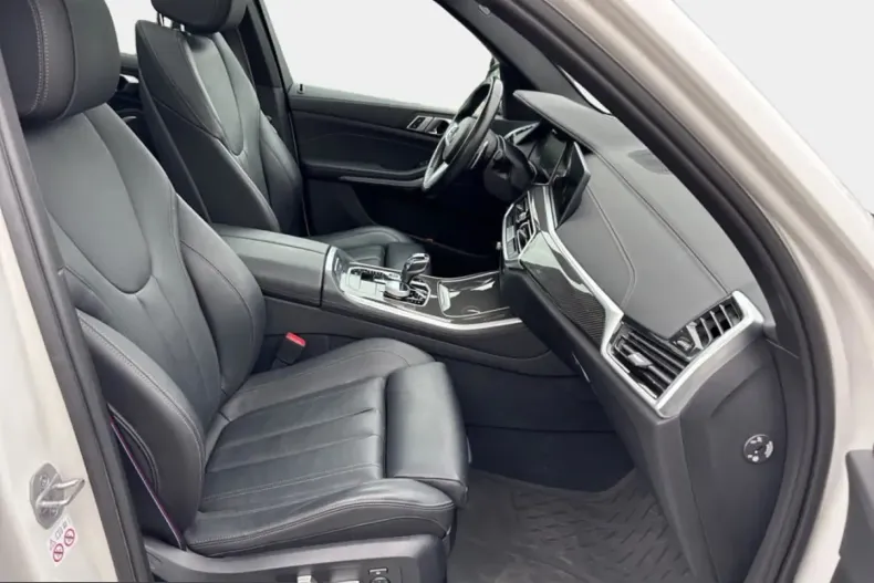BMW X5 (Seria X) din 2023 cu 68.100 km - oferta BMW243049 - foto 10