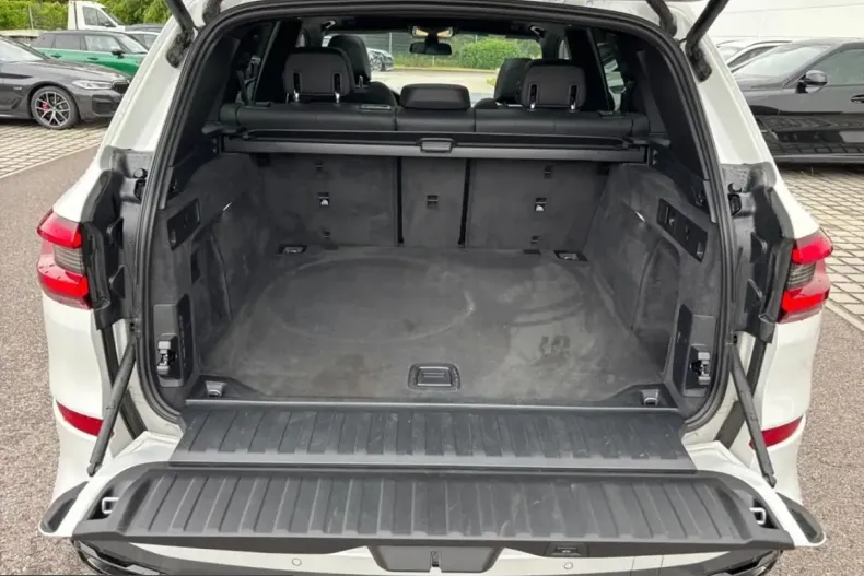 BMW X5 (Seria X) din 2023 cu 68.100 km - oferta BMW243049 - foto 17