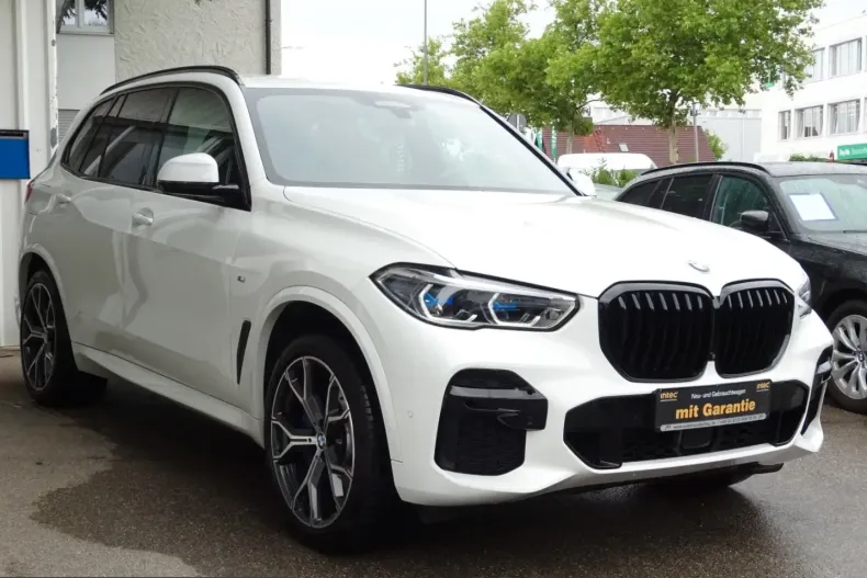 BMW X5 (Seria X) din 2022 cu 116.700 km - oferta BMW243064 - foto 1