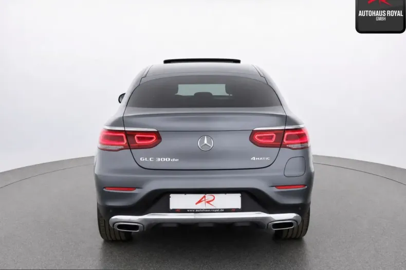 Mercedes-Benz GLC 300 (Clasa GLC) din 2021 cu 80.000 km - oferta MER243073 - foto 4