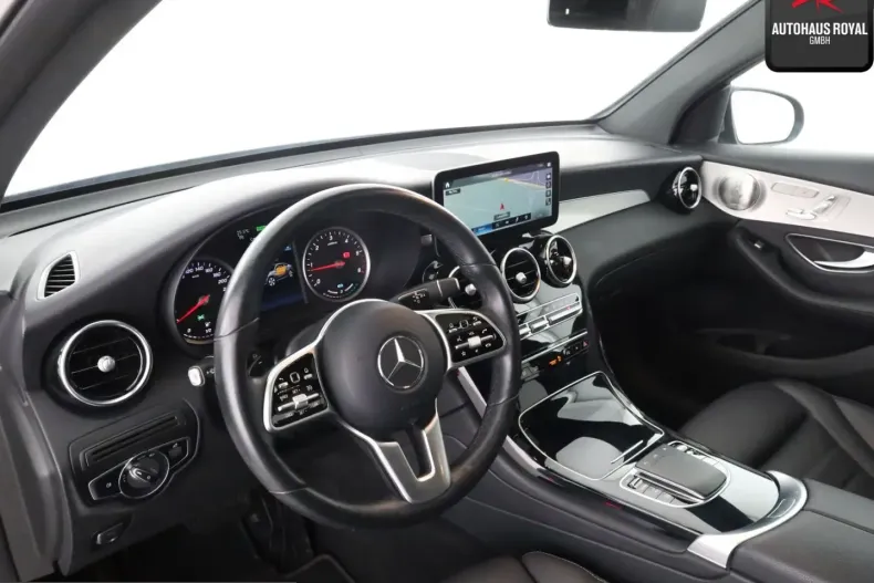 Mercedes-Benz GLC 300 (Clasa GLC) din 2021 cu 80.000 km - oferta MER243073 - foto 9