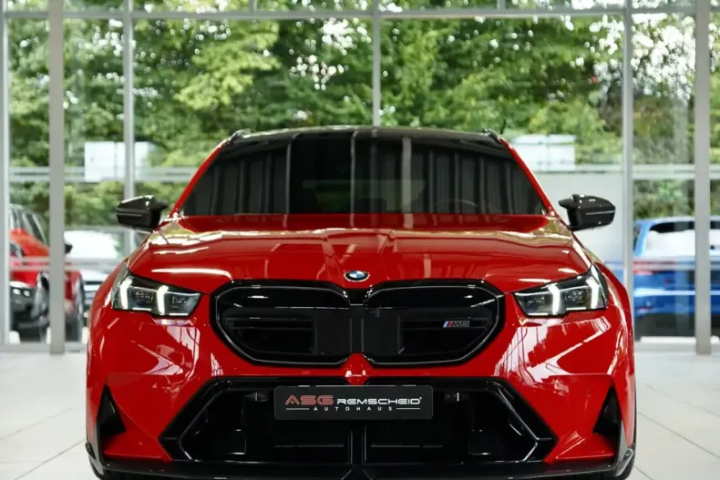 BMW M5 (Seria 5) din 2025 cu 24.000 km - oferta BMW243077 - foto 3