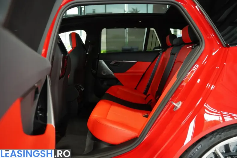 BMW M5 (Seria 5) din 2025 cu 24.000 km - oferta BMW243077 - foto 31