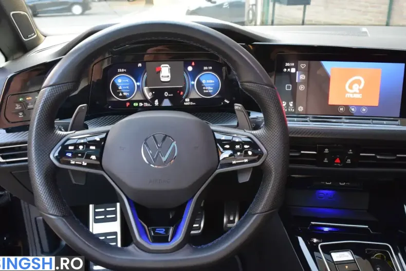 Volkswagen Golf din 2023 cu 45.937 km - oferta VOL243078 - foto 6