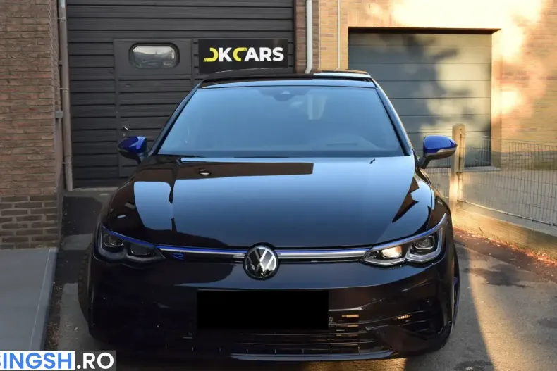 Volkswagen Golf din 2023 cu 45.937 km - oferta VOL243078 - foto 8