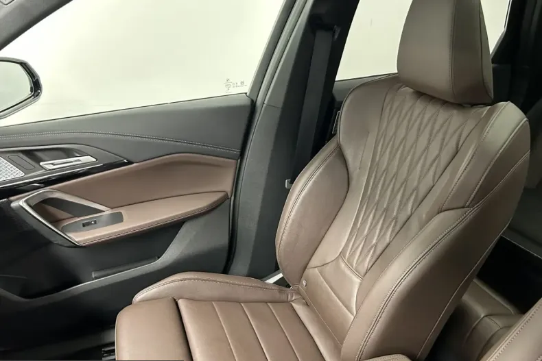 BMW iX1 (Seria X) din 2023 cu 26.215 km - oferta BMW243083 - foto 36